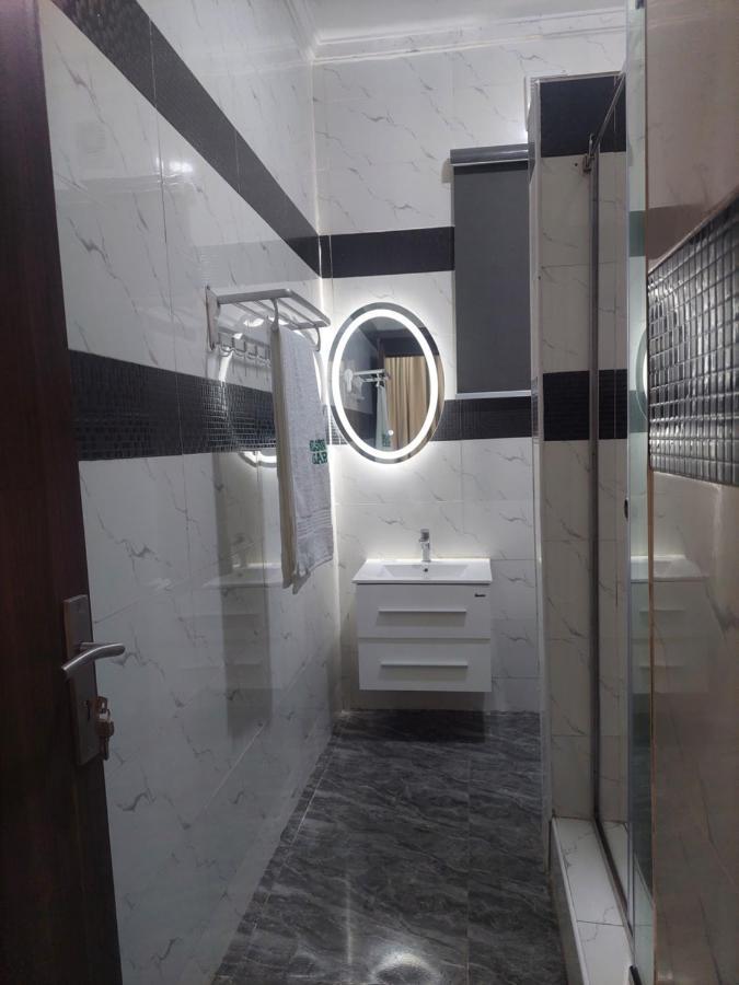 Nelson Mandela Gardens Hotel Okpanam Екстериор снимка