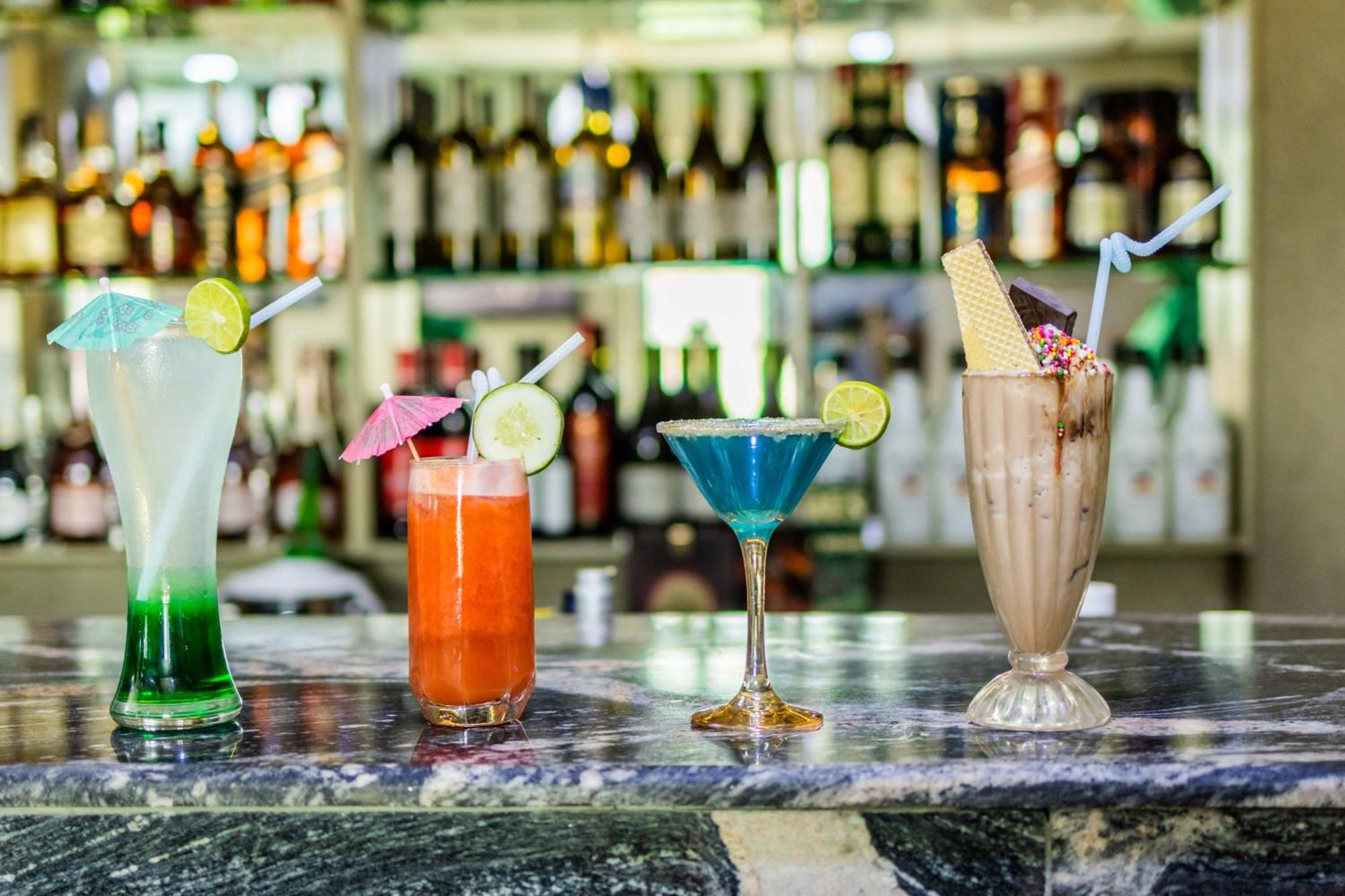Nelson Mandela Gardens Hotel Okpanam Екстериор снимка